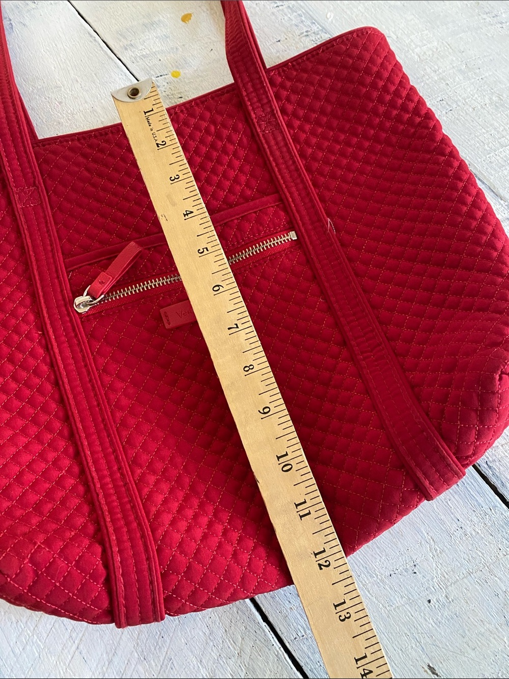 Vera Bradley Bright Red Quilted Tote with Front Zip Pocket - Picture 4 of 9